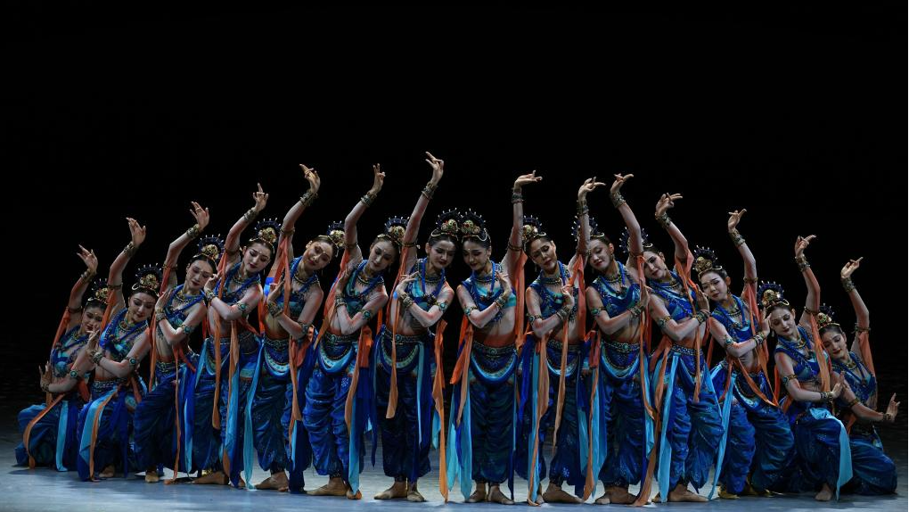 Artists of China National Opera House perform in dance drama "Qiuci" in Beijing